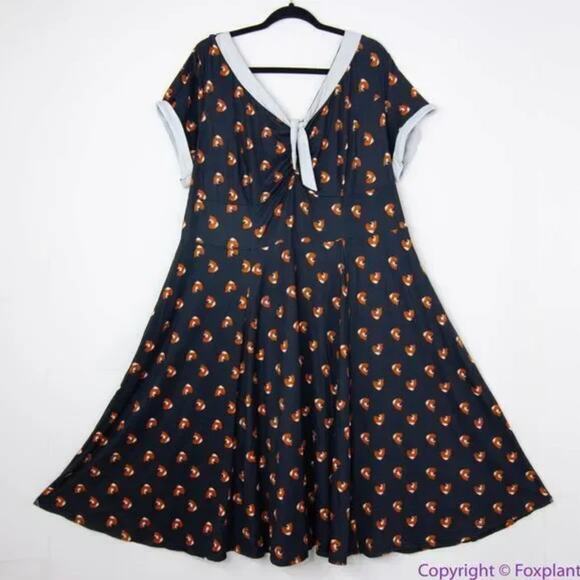 Unique Vintage Gwynnie Bee Black Fox Print Fit And Flare Dress, 0X - Picture 2 of 15